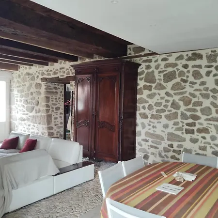 Et D'hotes Les Authentiques Saint-Estephe (Dordogne)